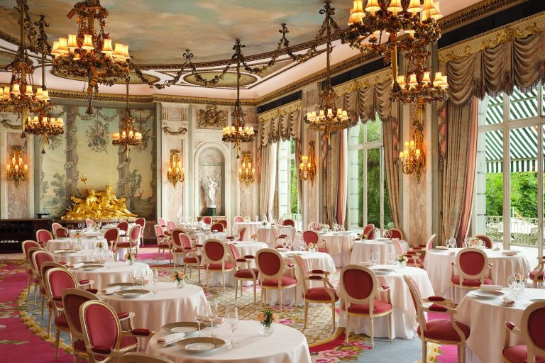 The Ritz and the Luxury of an Unhurried Dinner